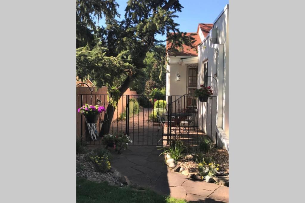 Charming Remodeled Golf Course Area Home 科罗拉多斯普林斯 外观 照片