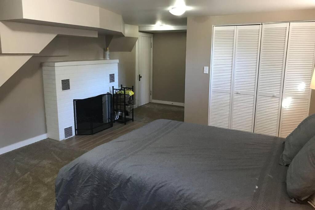 Charming Remodeled Golf Course Area Home 科罗拉多斯普林斯 外观 照片